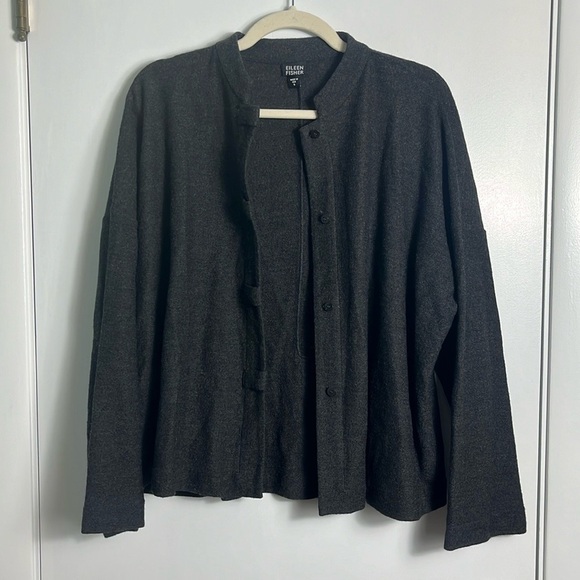 Eileen Fisher Gray Button Up 100% Wool Lightweight Minimalist Coat Cardigan - Picture 8 of 10